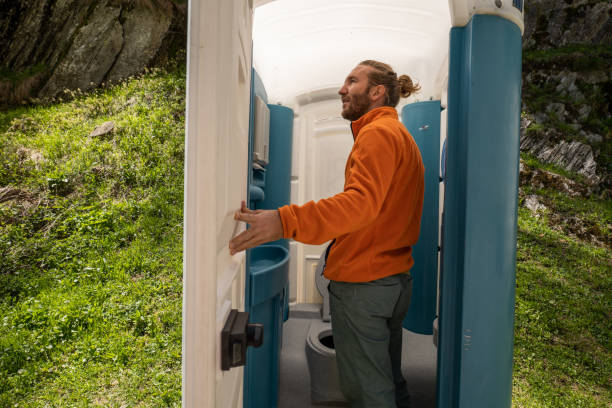 Best Sanitation services for porta potties  in Gulfport, FL